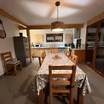 Casa De Monzel With 6-person Jacuzzi & Panoramic View Dağ evi