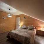 Dağ evi Casa De Monzel With 6-person Jacuzzi & Panoramic View *