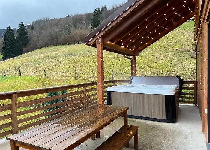 Casa De Monzel With 6-person Jacuzzi & Panoramic View シャレー