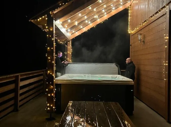 Casa De Monzel With 6-person Jacuzzi & Panoramic View シャレー